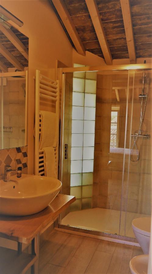 Double or Twin Room Bathroom