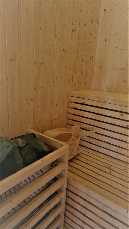 Double or Twin Room Bathroom
