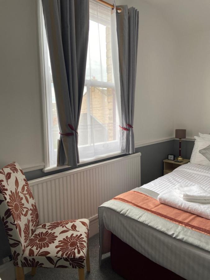 Small Double Room,1007741464:JPEG