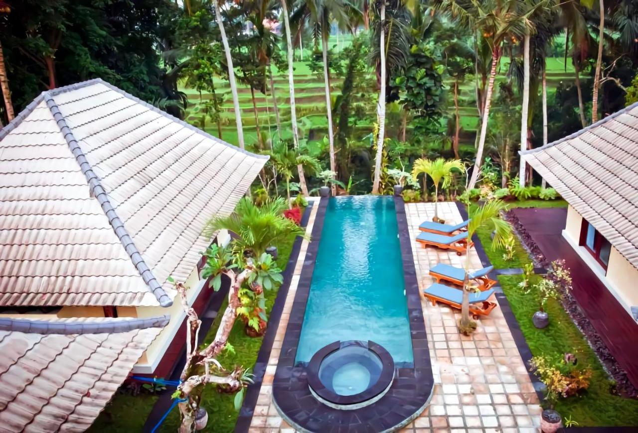 Three-Bedroom Villa Private Pool