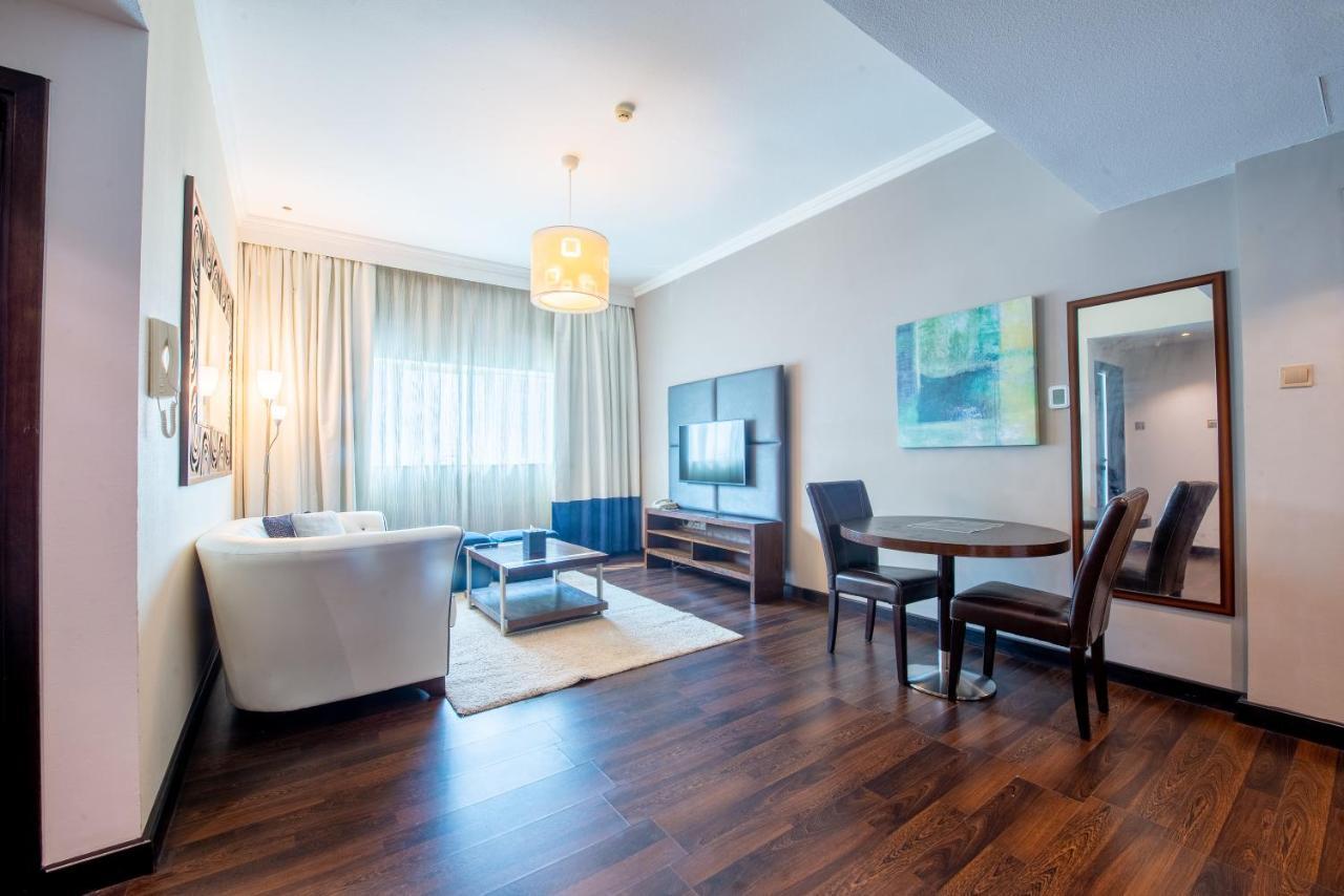 Executive One Bedroom Suite King