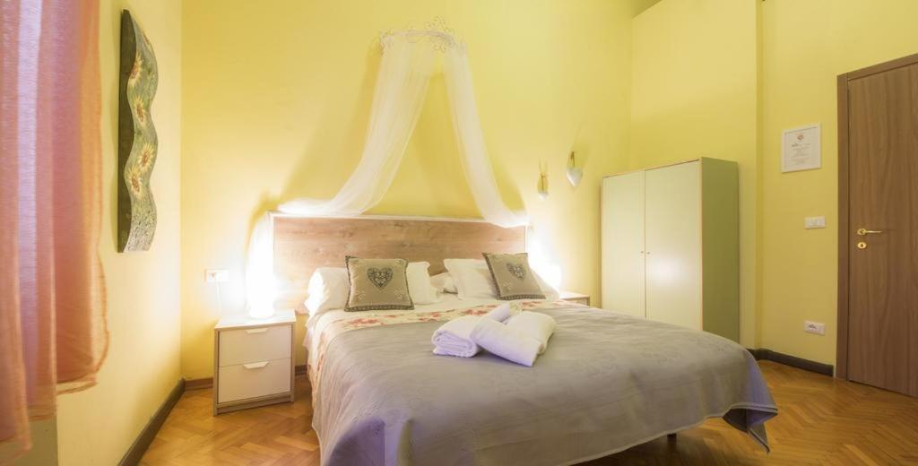 Double or Twin Room with Private External Bathroom,705190798:JPEG