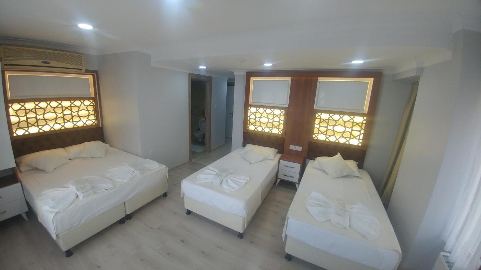 Deluxe Quadruple Room