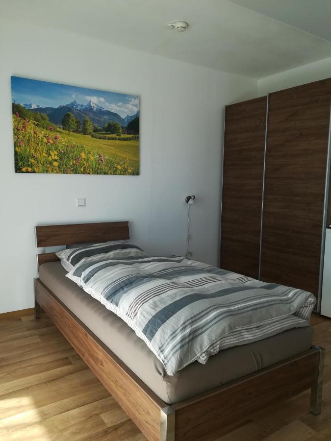Single Room with Balcony,1020382177:JPEG