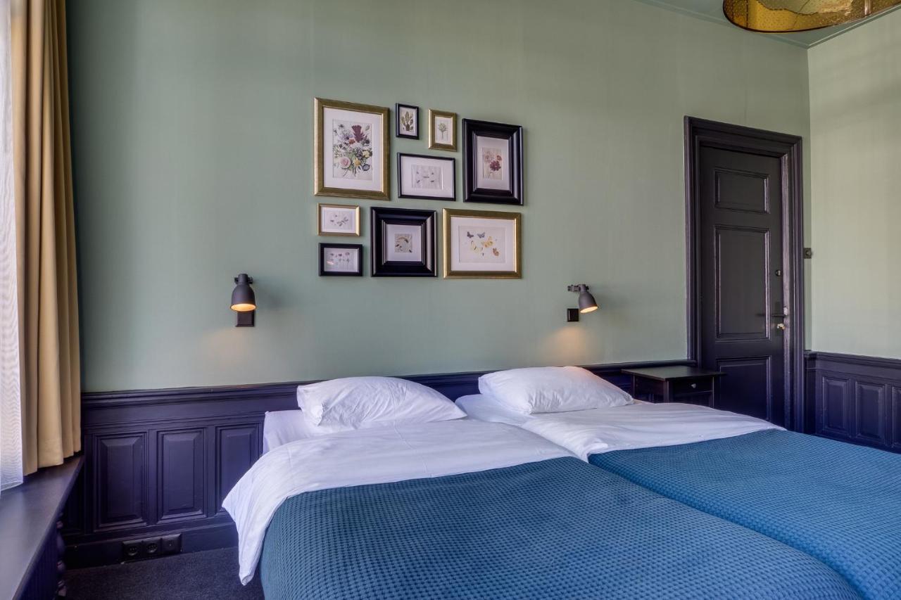 Twin Room Canal View