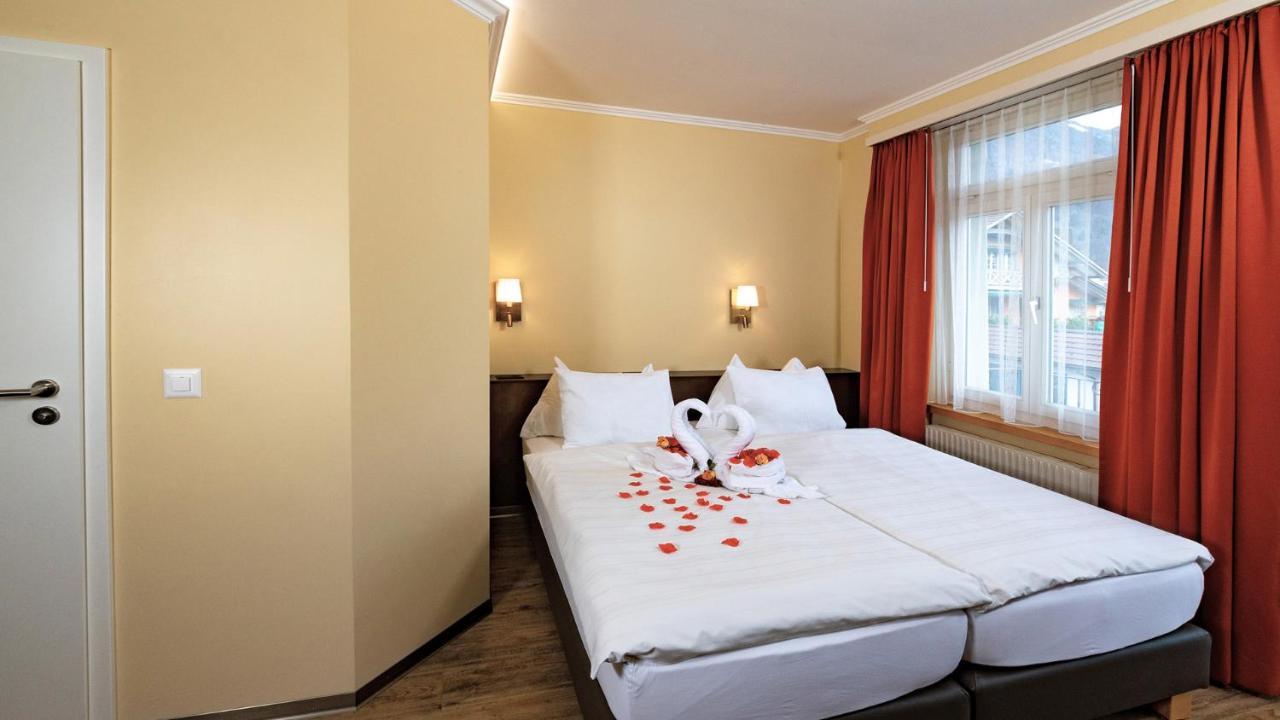 Double Room,1068834484:JPEG