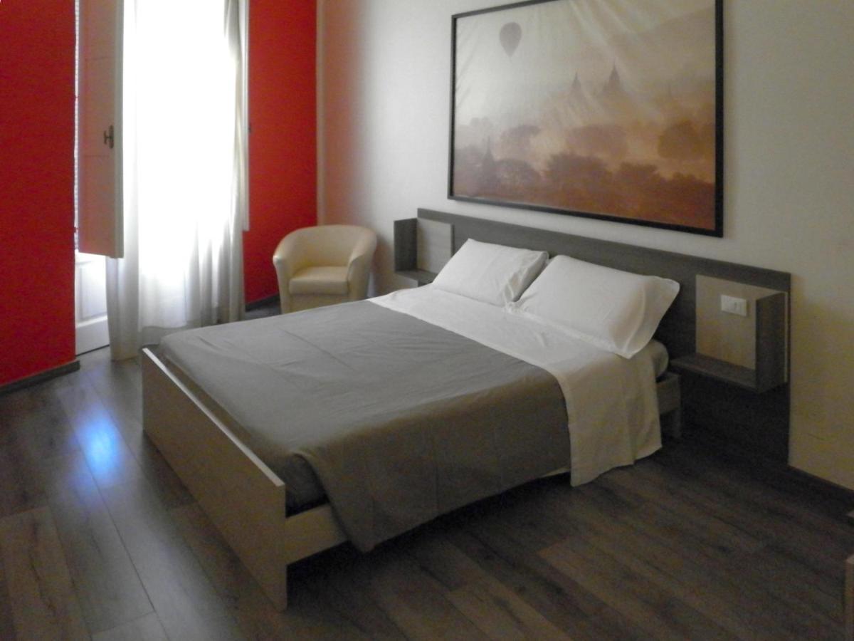 Deluxe Double Room,1057979893:JPEG
