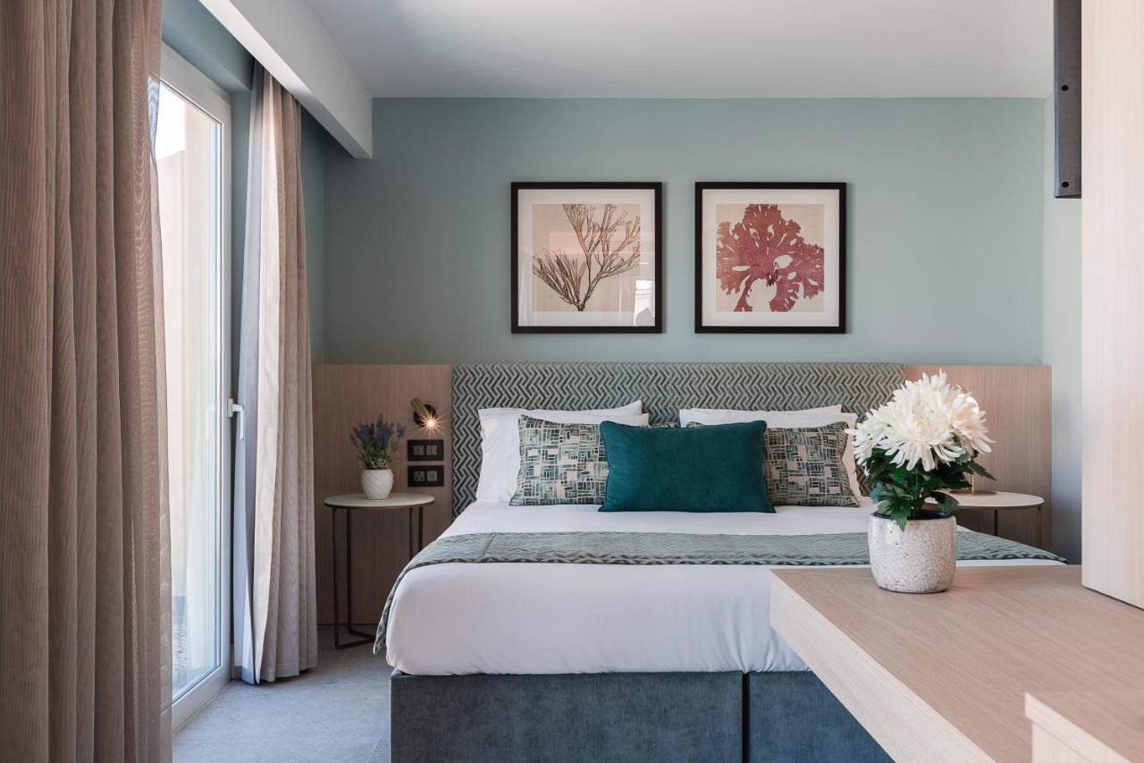 Deluxe Double or Twin Room Balcony