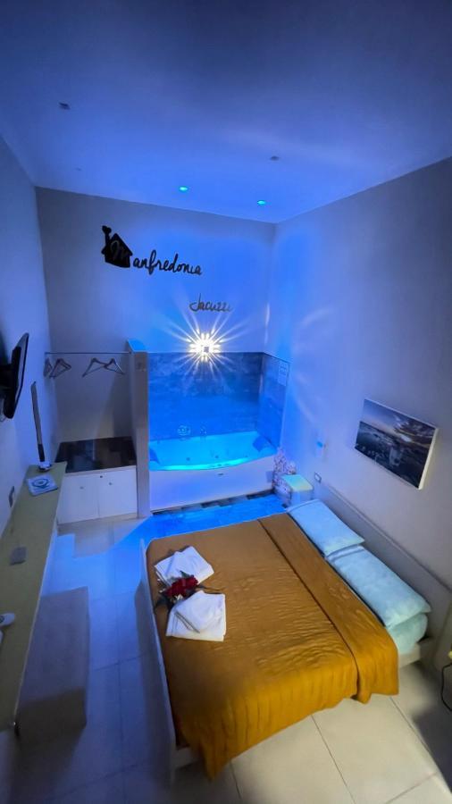 Deluxe Double Room Bath