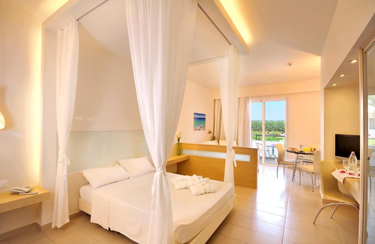 One-Bedroom Suite,67696808:JPEG