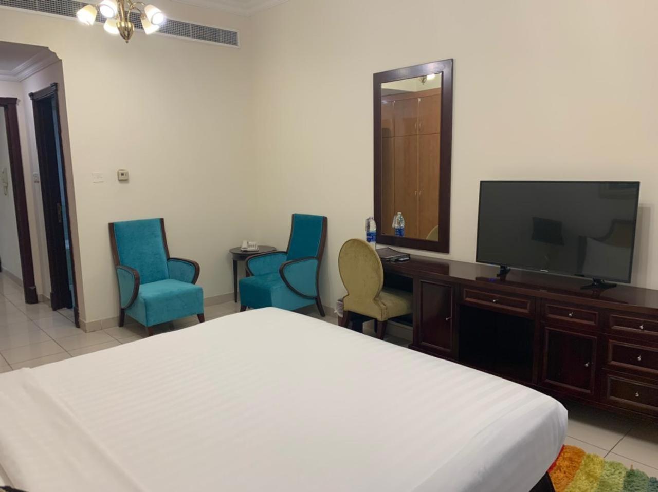 One-Bedroom Apartment,1590338638:JPEG