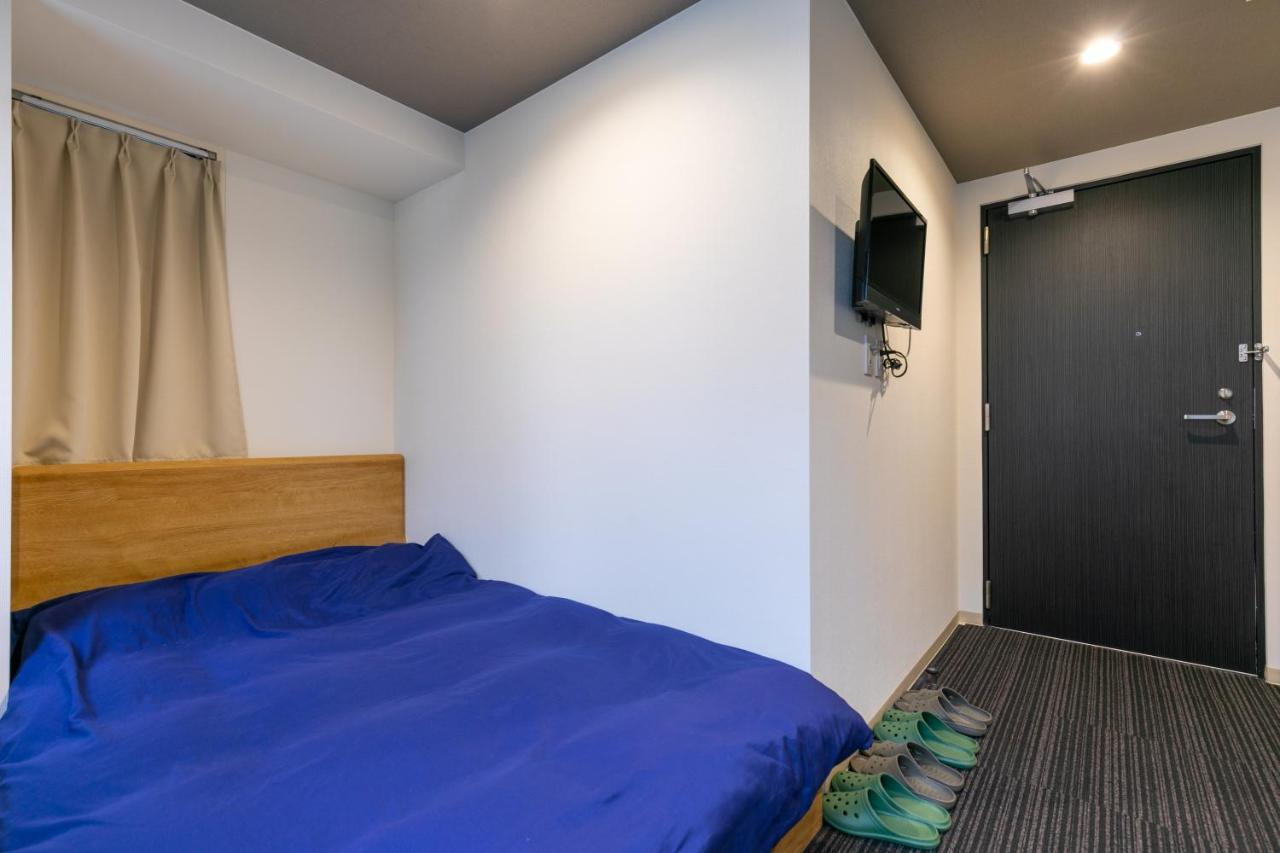 Triple Room Bath tab #601