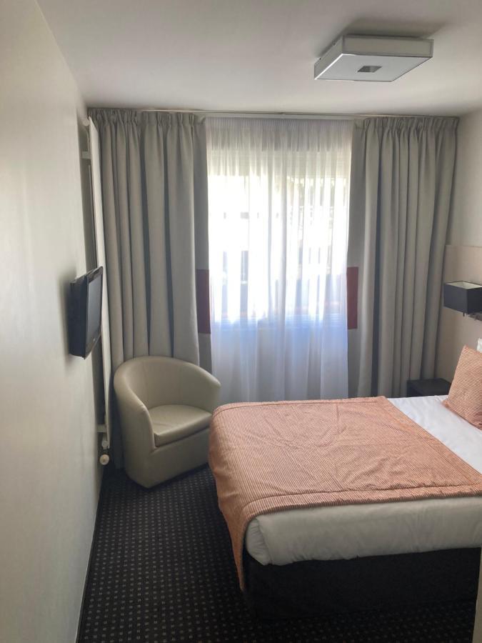 Single Comfort Room