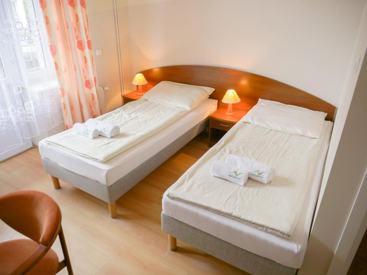 Standard Double Room,1617454977:JPEG