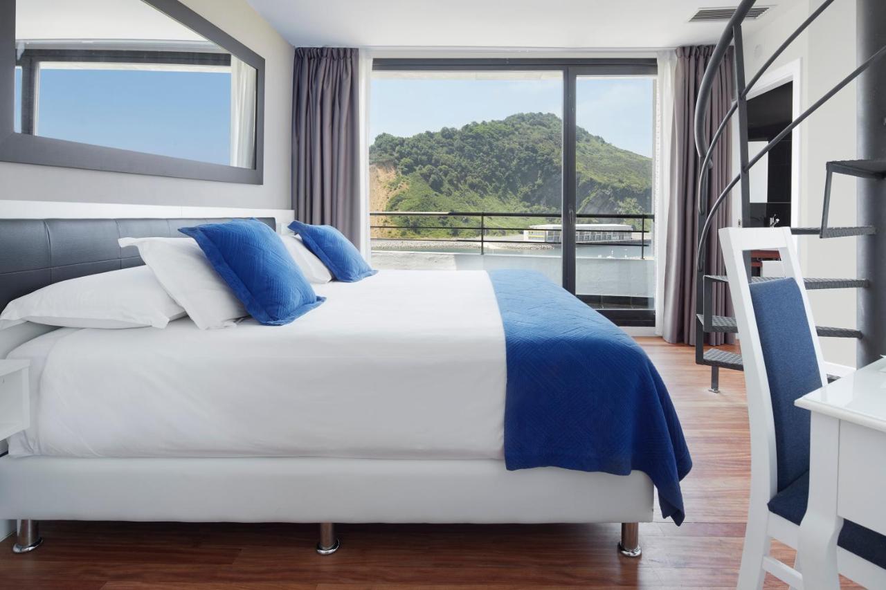Duplex Suite Spa Access
