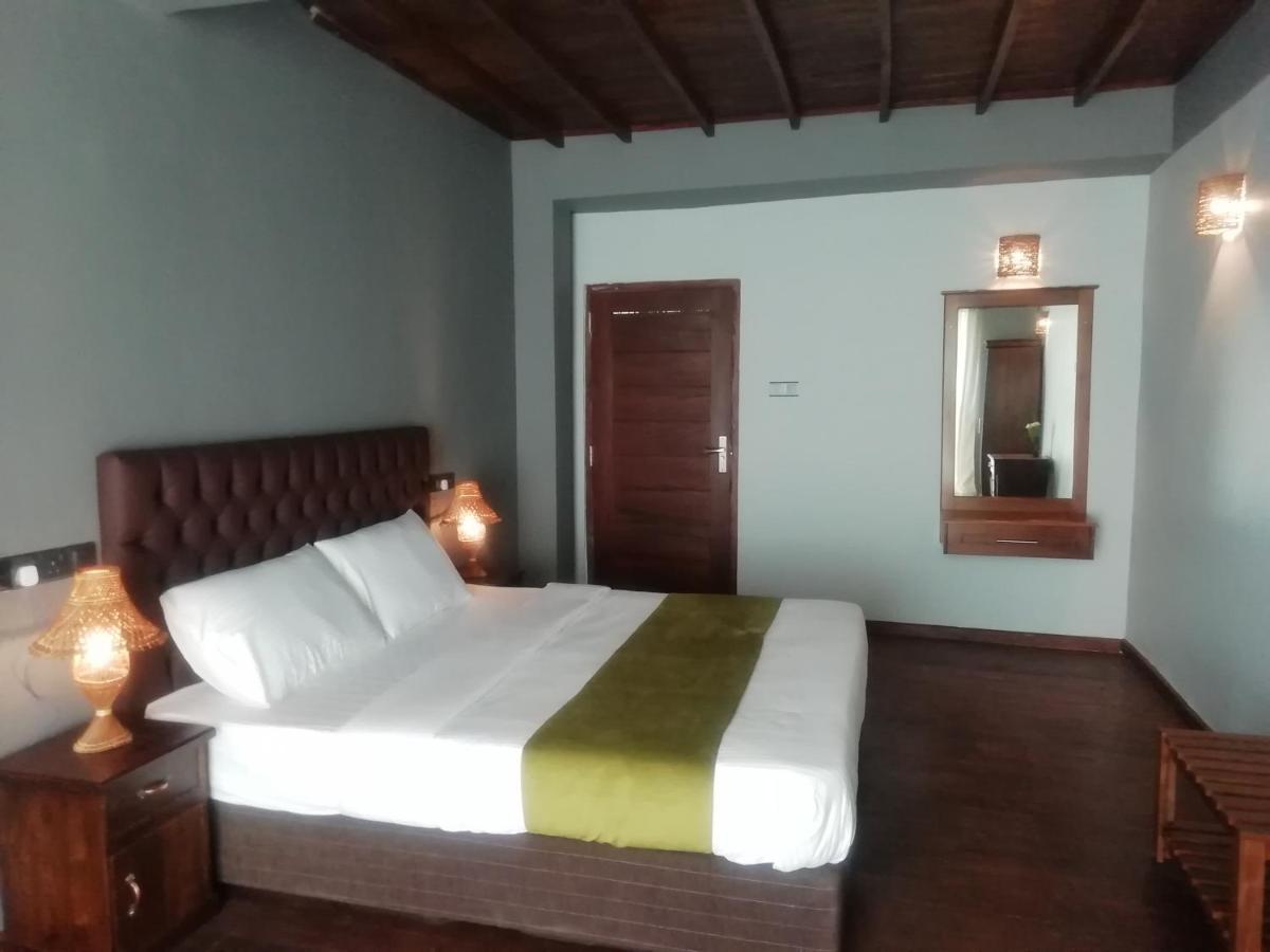 Deluxe Double Room Balcony,1135520549:JPEG