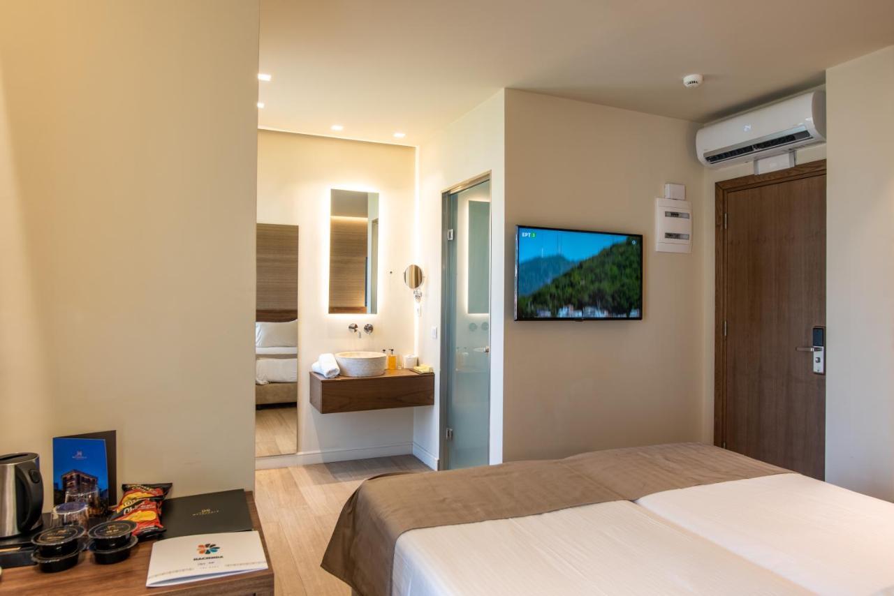 Superior Room Balcony City View