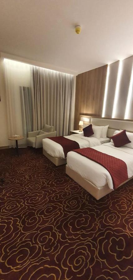 Deluxe Family Suite