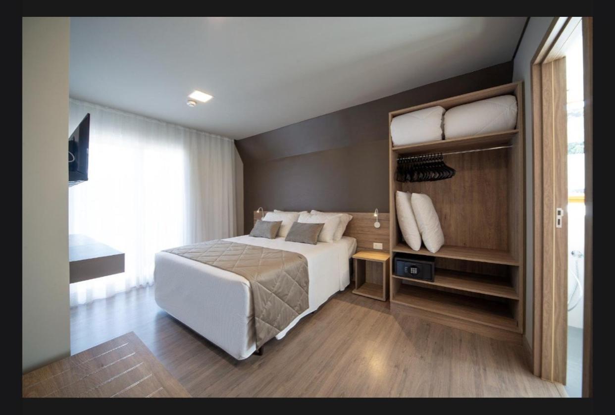 Deluxe Apartment,1144478646:JPEG