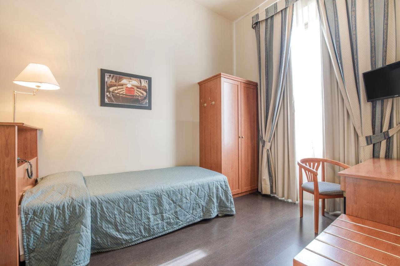 Single Room,1145842933:JPEG