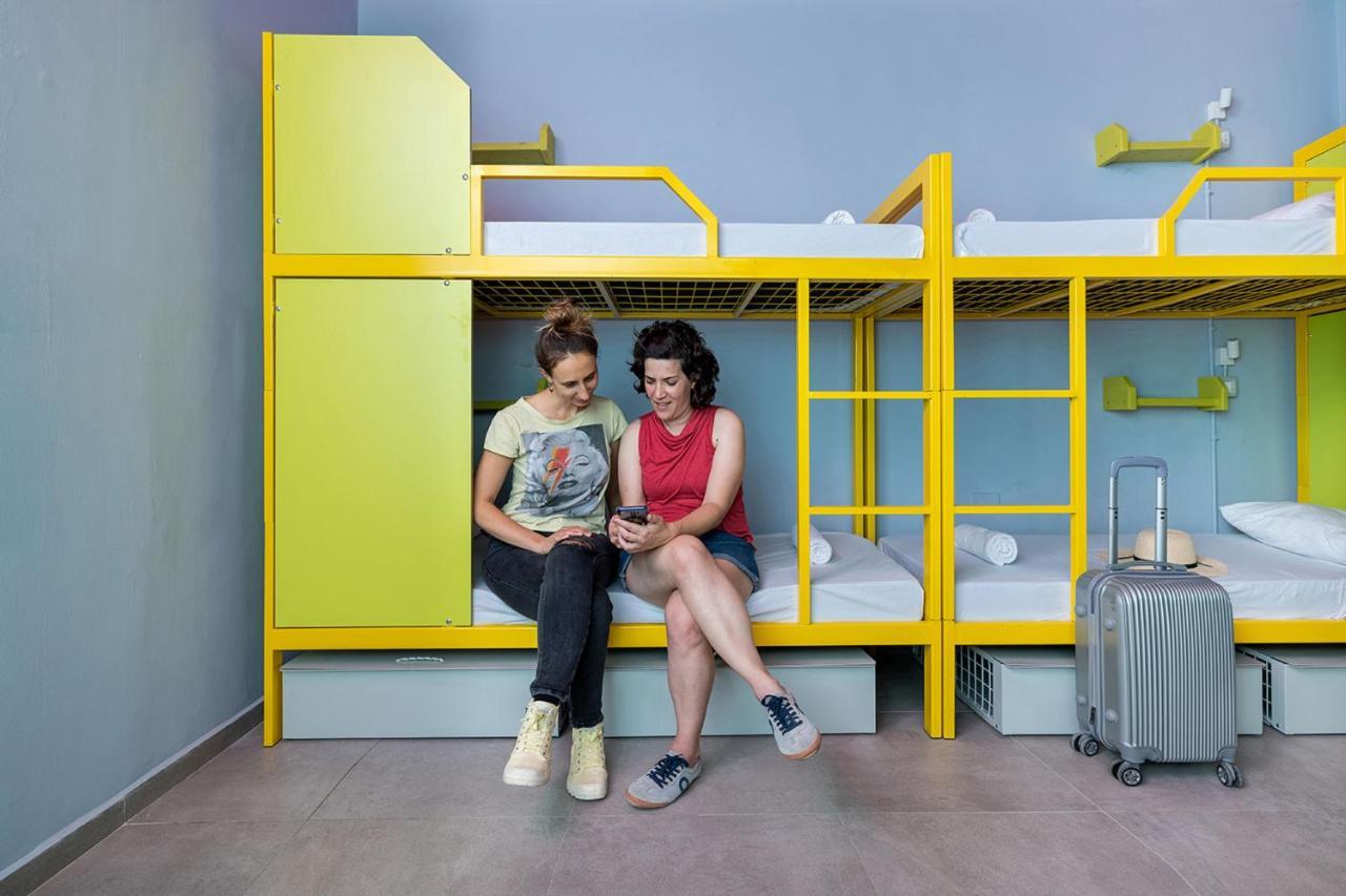 Bed in 6-Bed Female Dormitory Room,1393957460:JPEG