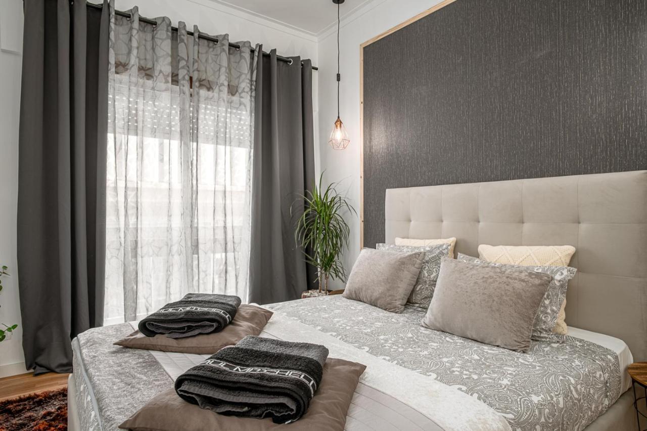 Double Room Shared Toilet