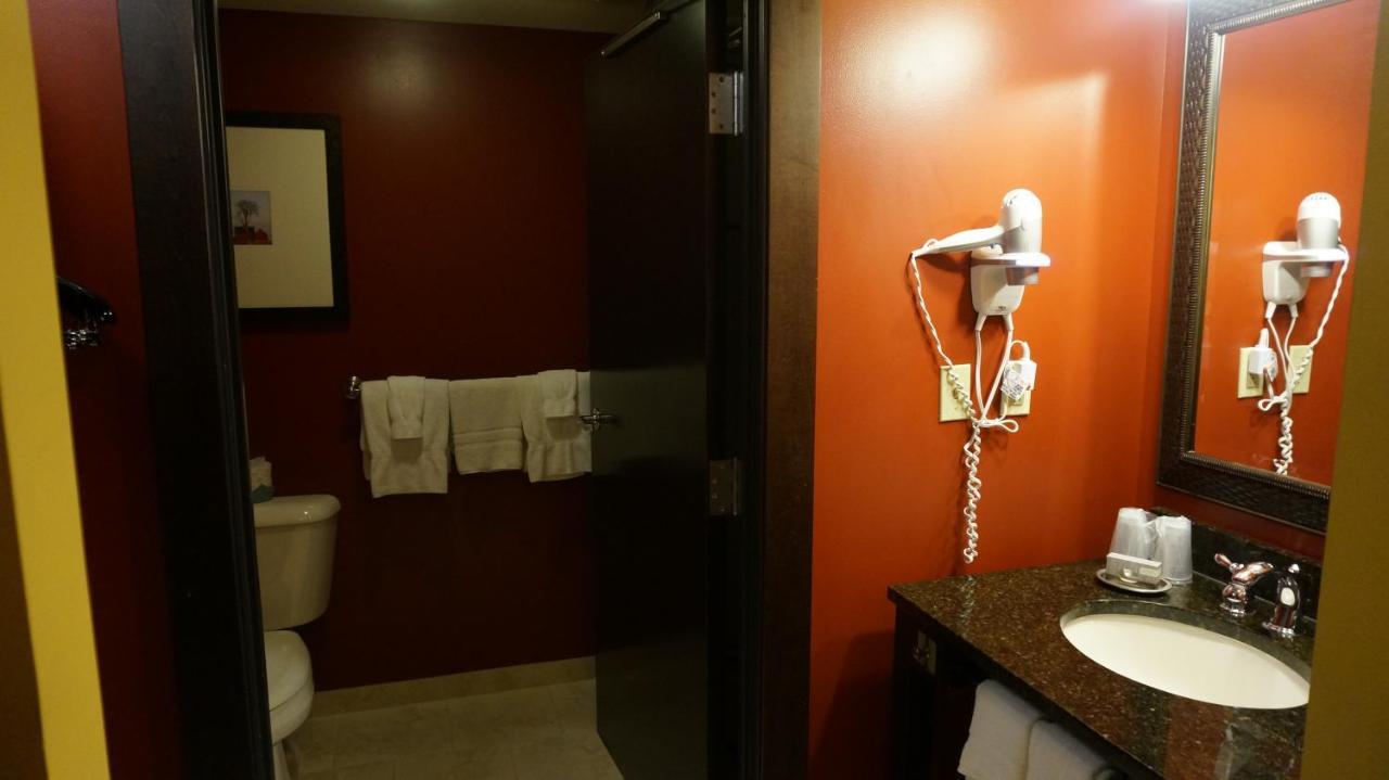 Deluxe King Room,1536860680:JPEG