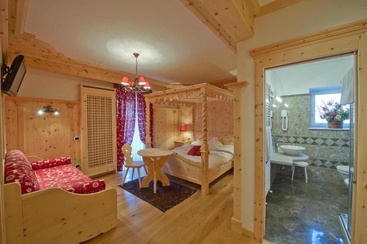 Deluxe Room,1154108586:JPEG