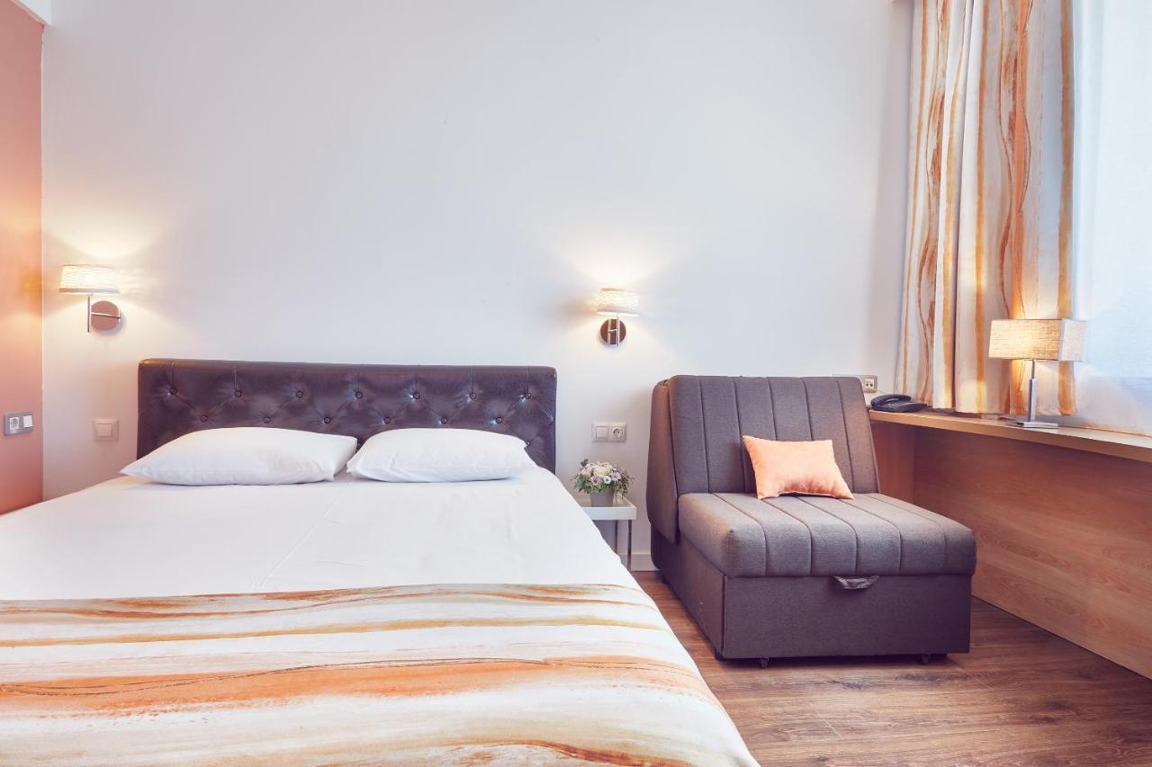 Superior Double Room with extendable armchair,1277548306:JPEG