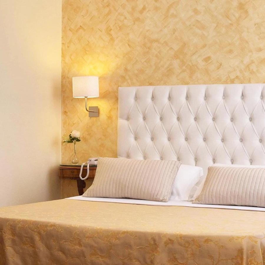 Double Room,1167267618:JPEG