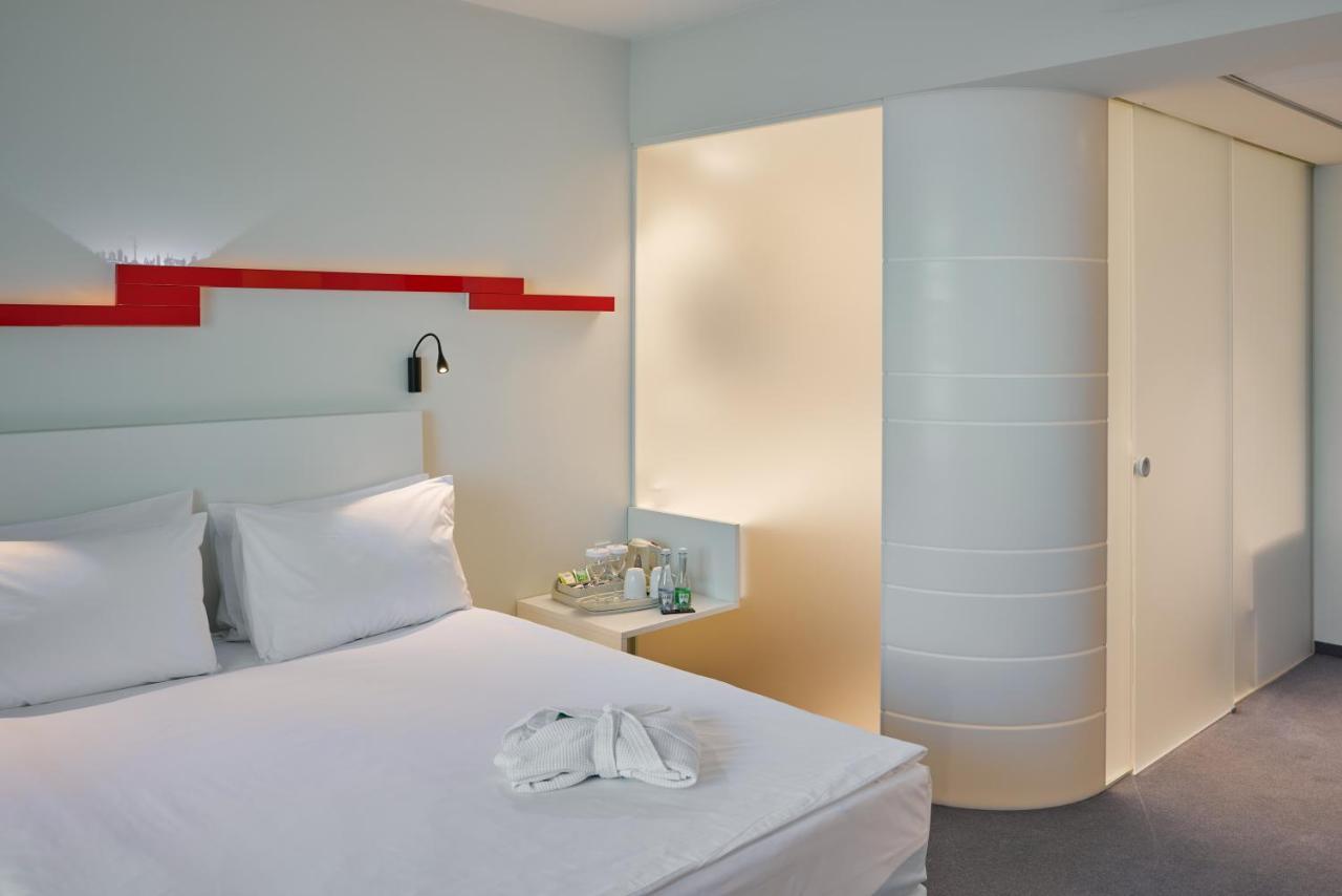 Premium Double Room,1182176092:JPEG