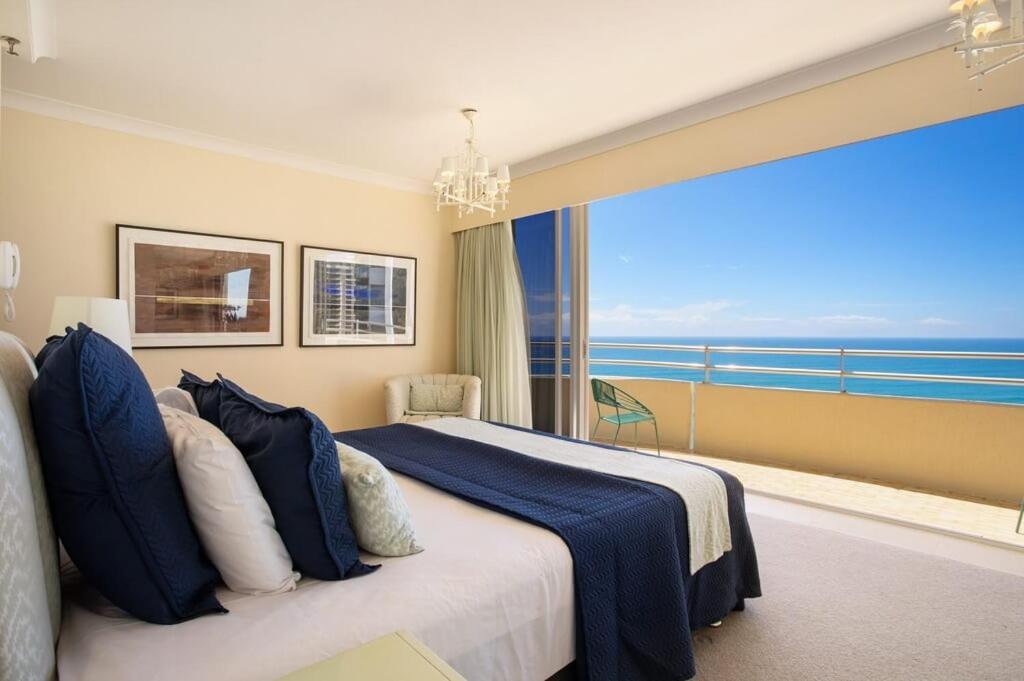 Penthouse Apartment,1186293010:JPEG