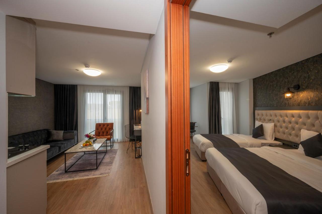 Deluxe Suite,1593897218:JPEG