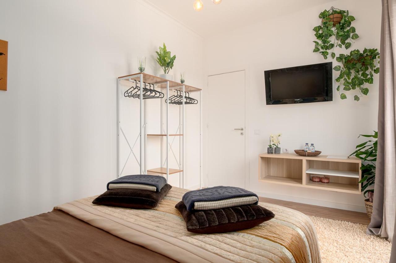 Double Room with Shared Toilet