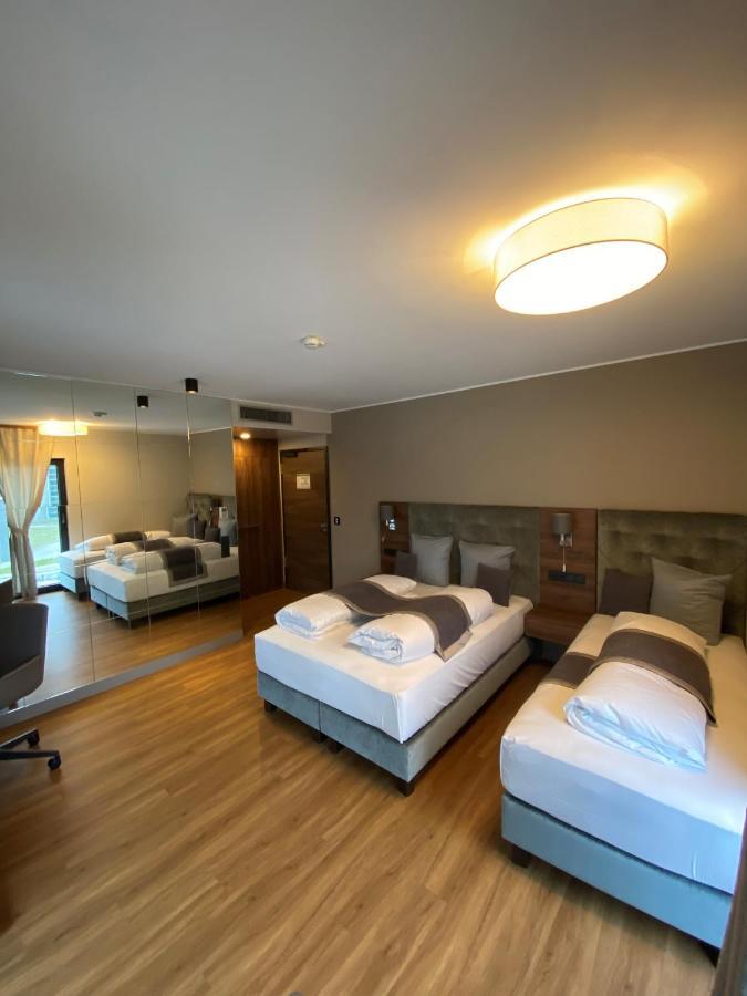 Comfort Triple Room,939441934:JPEG