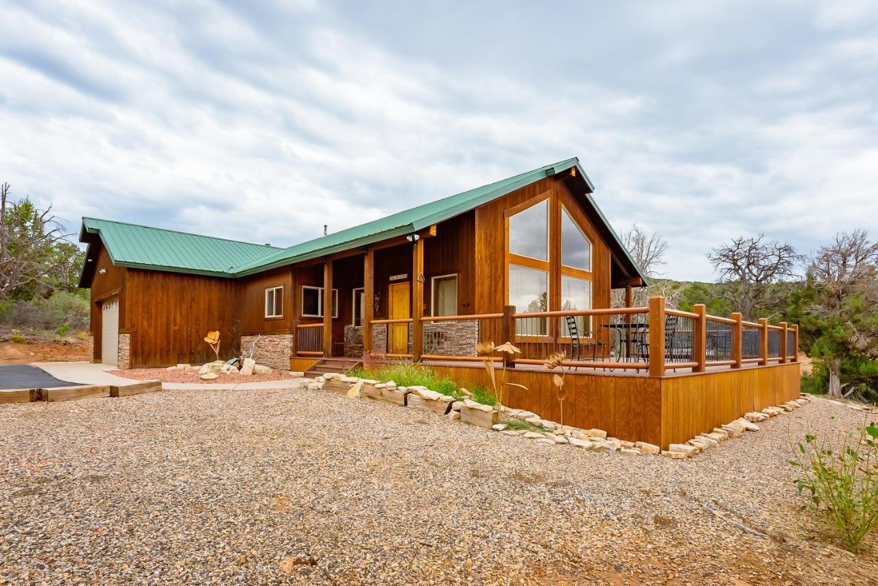 Four-Bedroom House,1194474709:JPEG