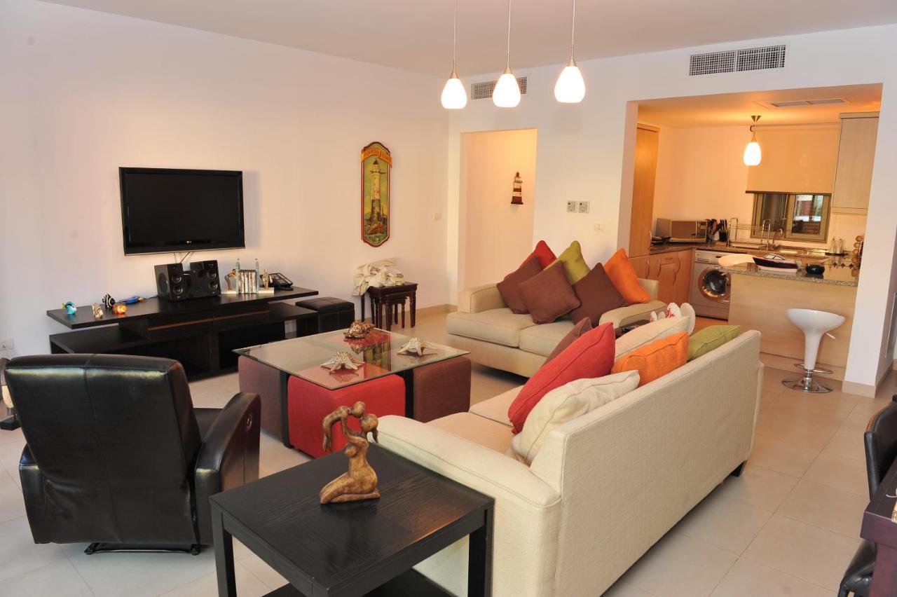 Three-Bedroom Premier Apartment,784545405:JPEG