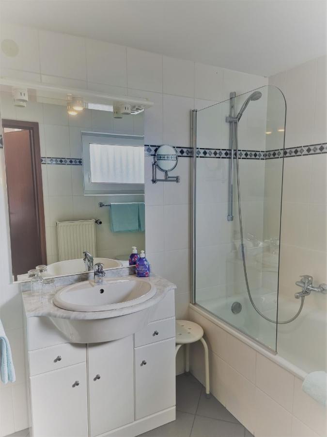 Small Double Room,1630887159:JPEG