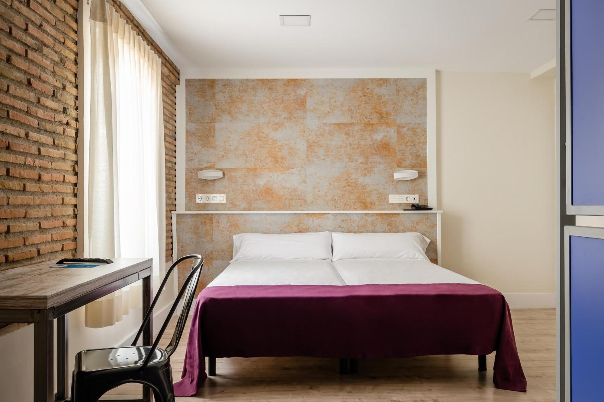Double or Twin Room,1554143101:JPEG
