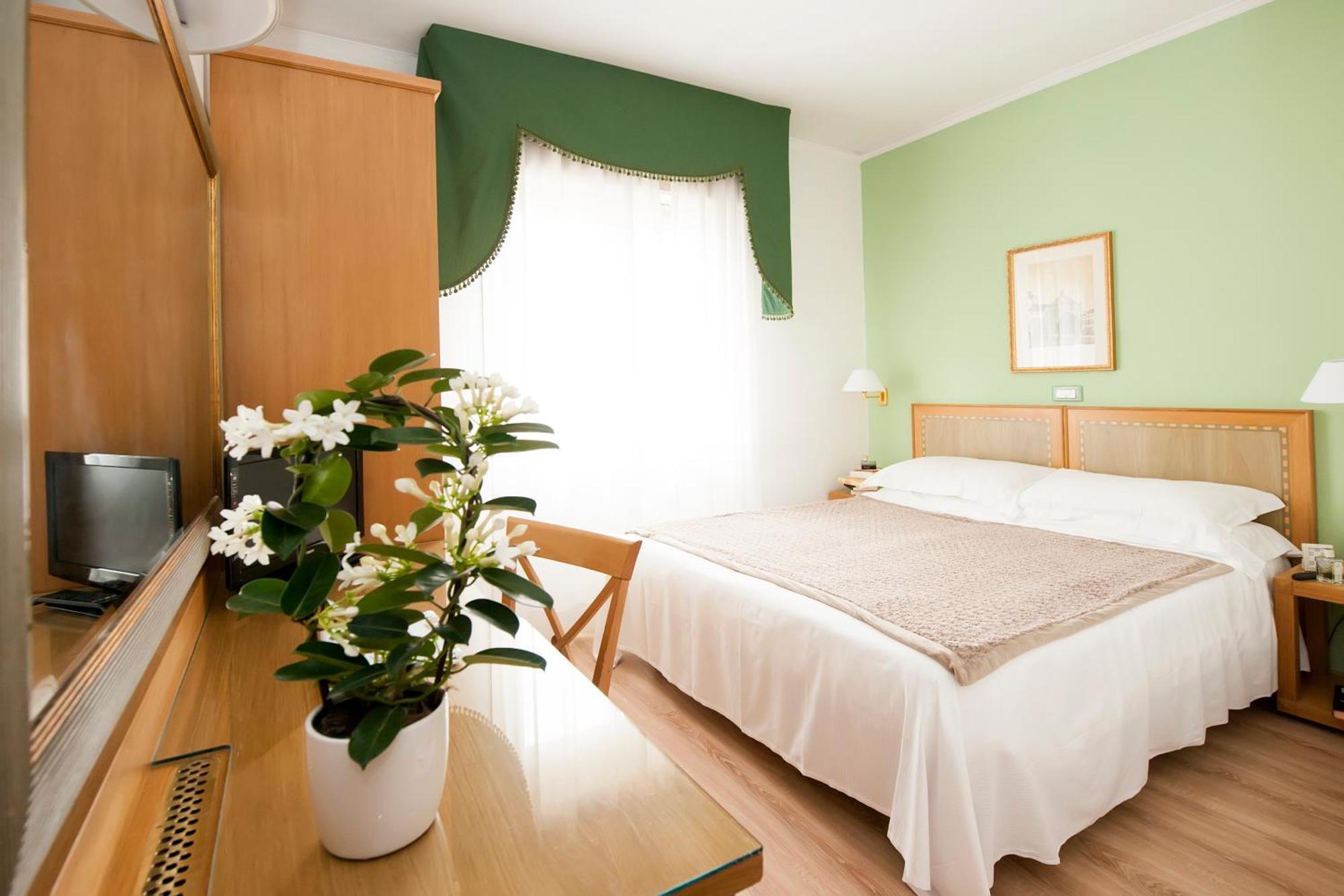 Superior Double Room,258096293:JPEG