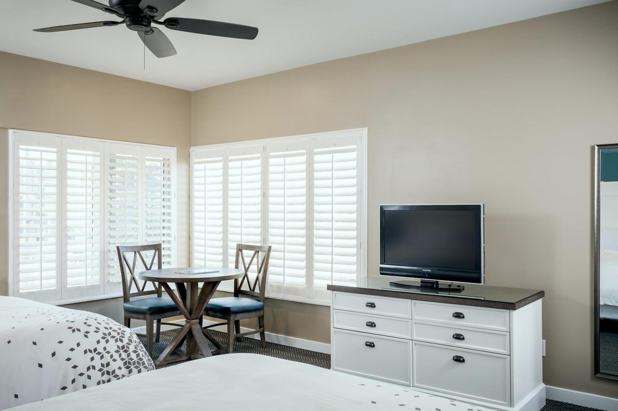 Standard Queen Room Two Queen Beds