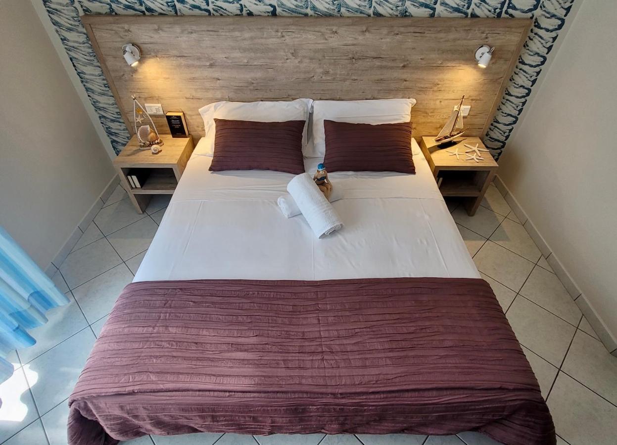 Double Room Balcony,1225315220:JPEG