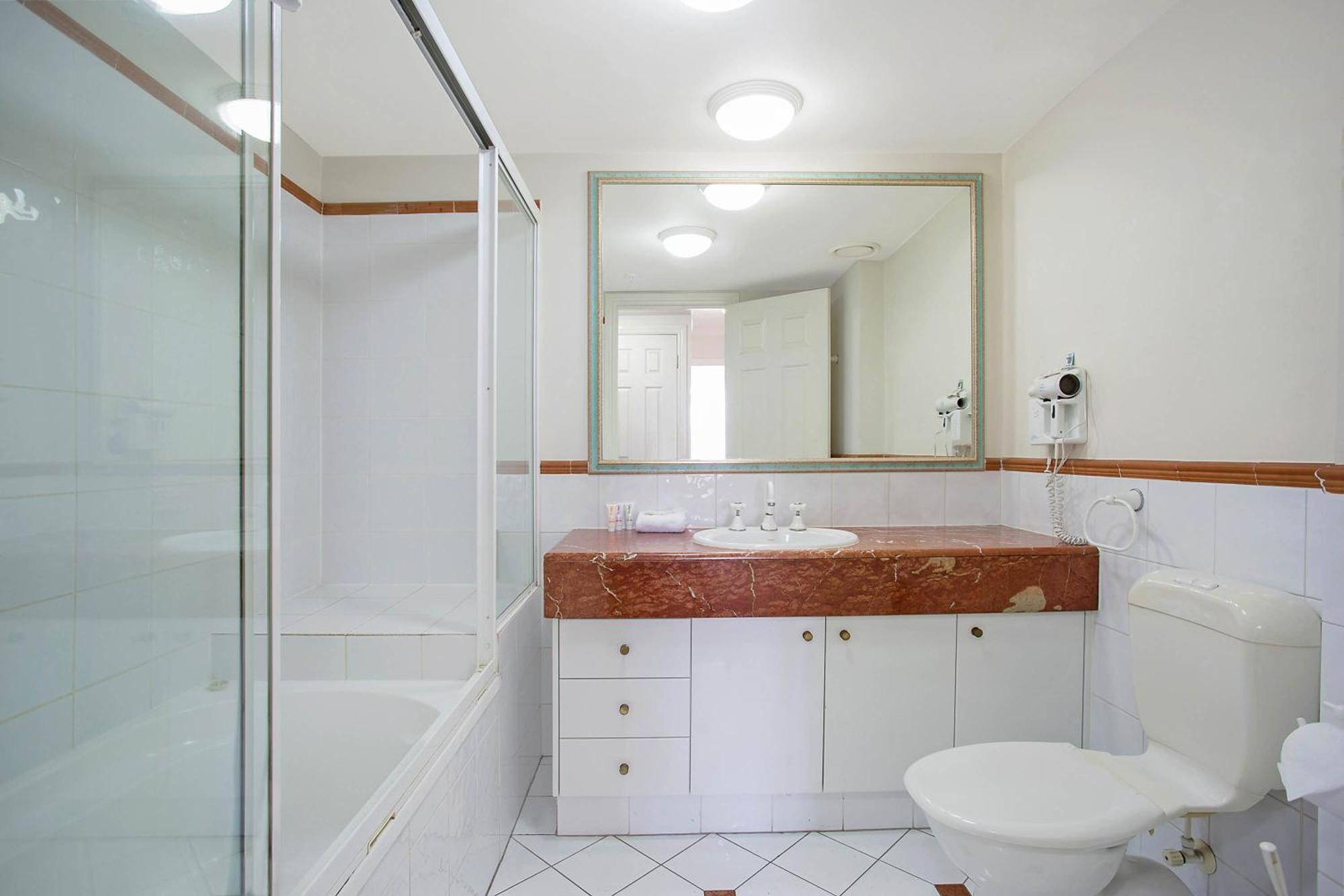 One-Bedroom Suite