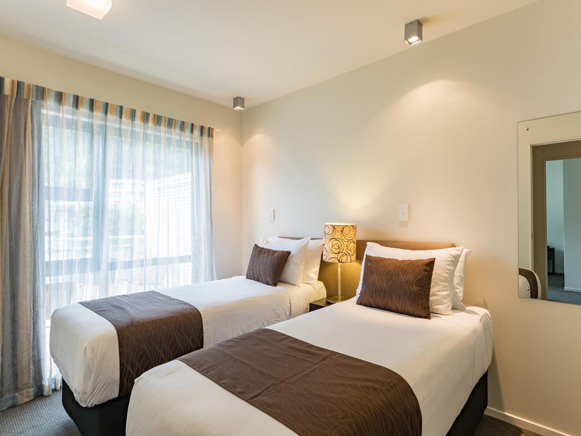 Deluxe Two-Bedroom Apartment Non Seaviews