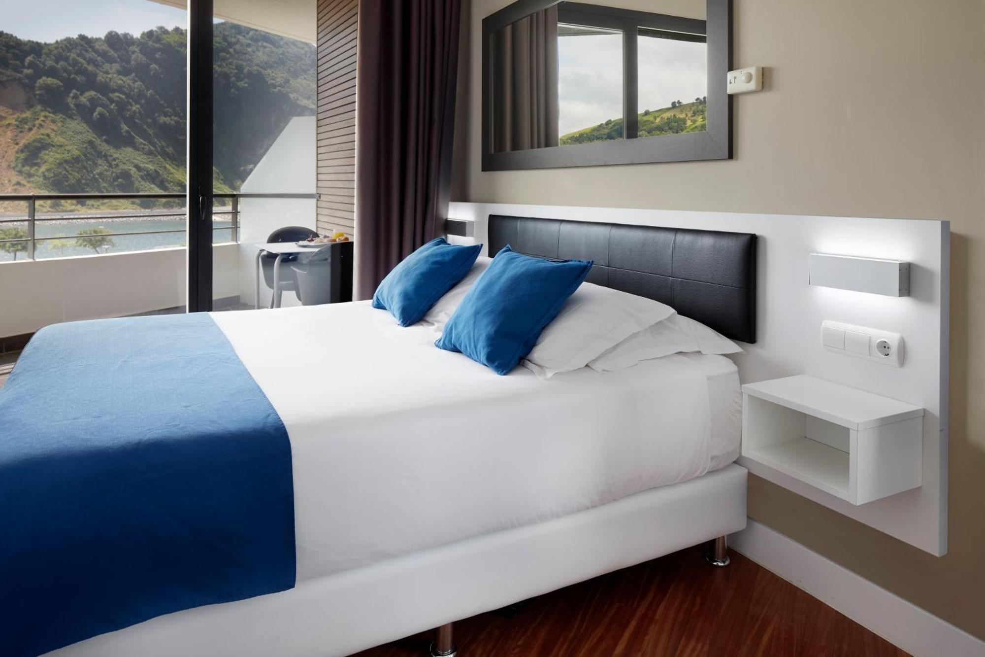 Small Double Room Spa access