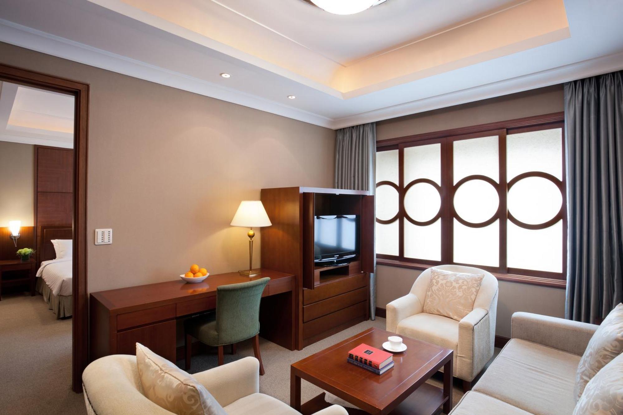 Superior Suite Two Welcome Drink Coupons per