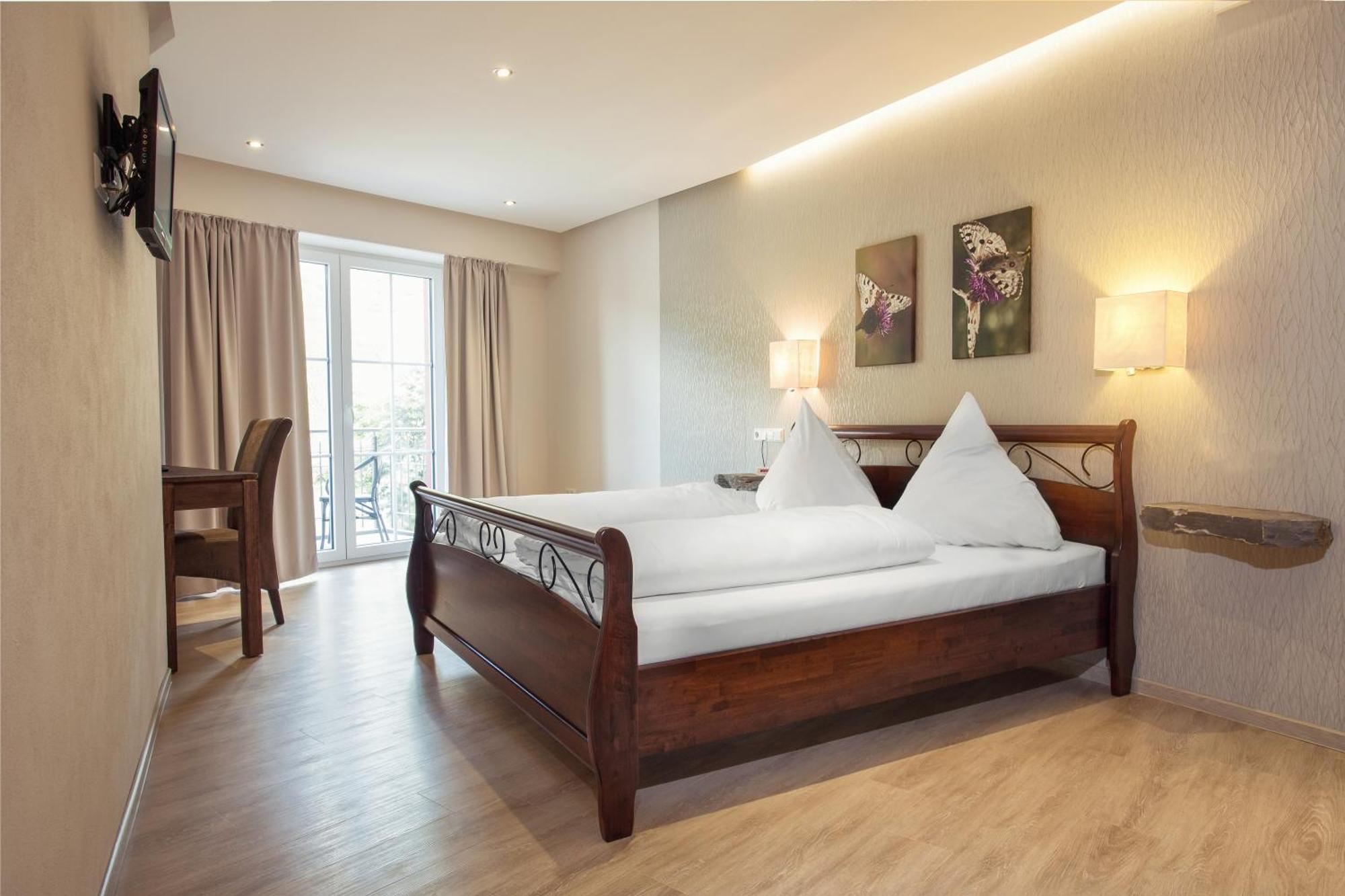 Comfort Double Room,1224217201:JPEG