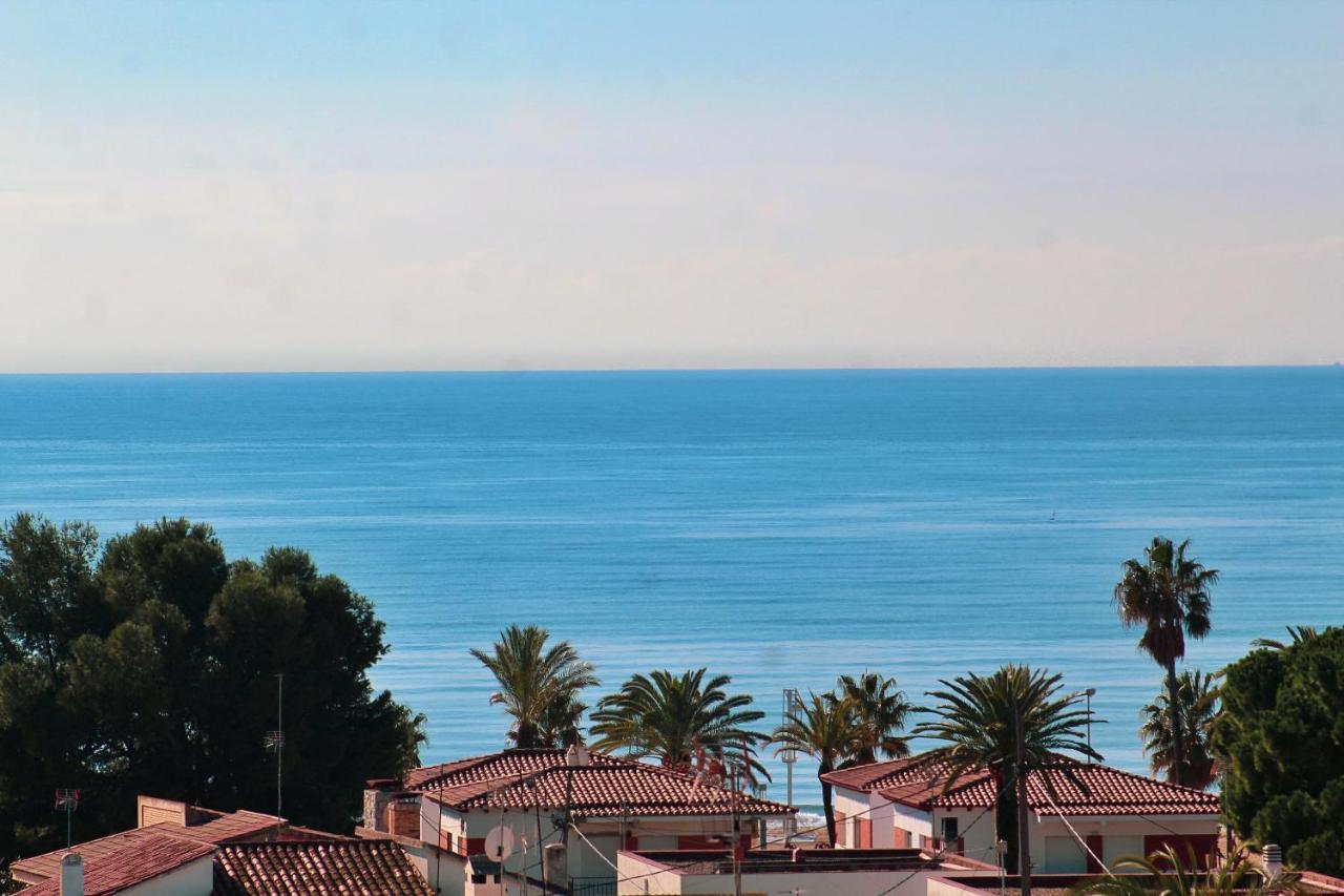 Deluxe 2 Bedroom Apartment Sea View