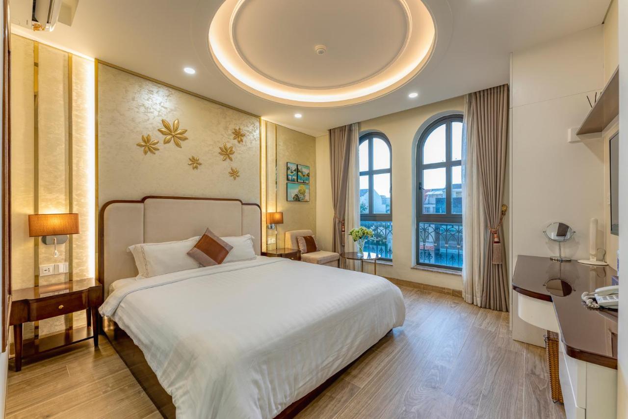 One-Bedroom Apartment,1234043705:JPEG