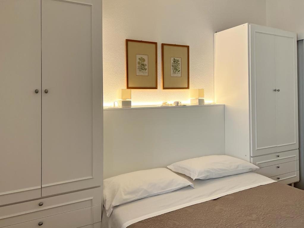 Double or Twin Room Bathroom